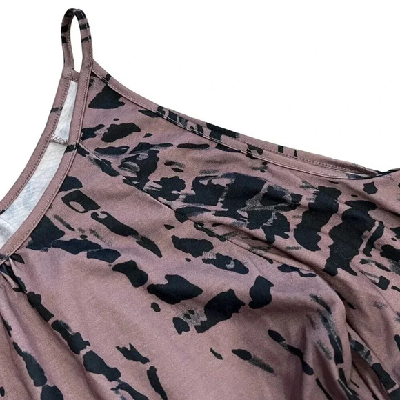 Yoins Purple Cold Shoulder Top L - Picture 3 of 4